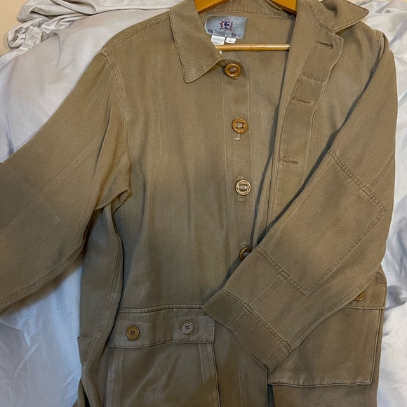 Tan - Picture 2 of 2